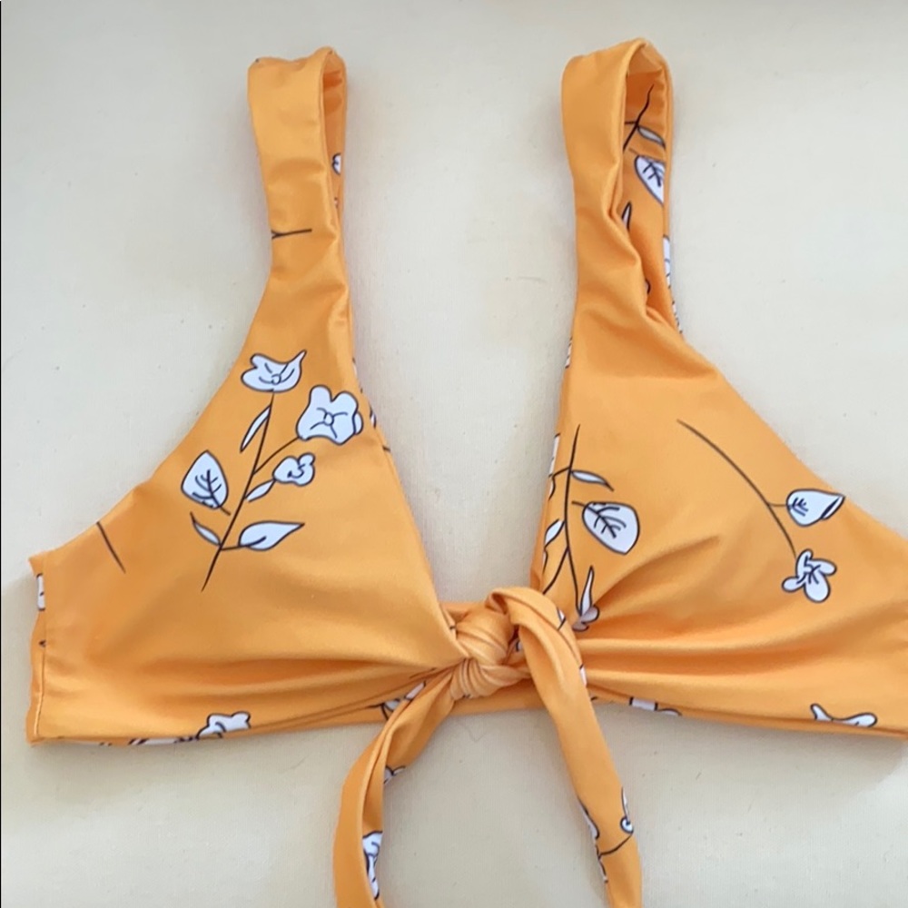 Bathing suit top